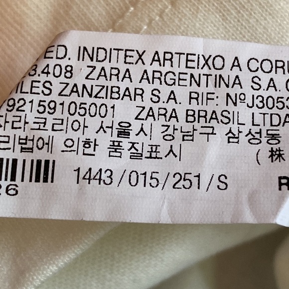 NWOT. Zara White Retro MICKEY MOUSE ©DISNEY T-Shirt. Size S. - Picture 8 of 10